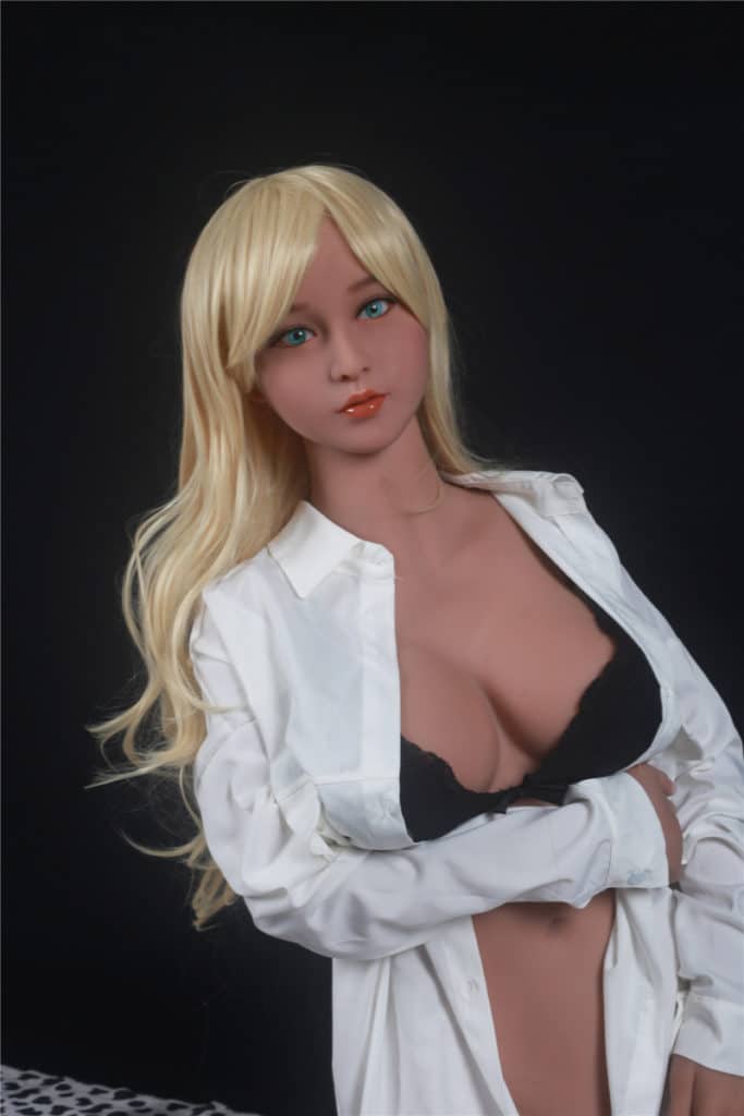 janis-sexy-tpe-doll-1