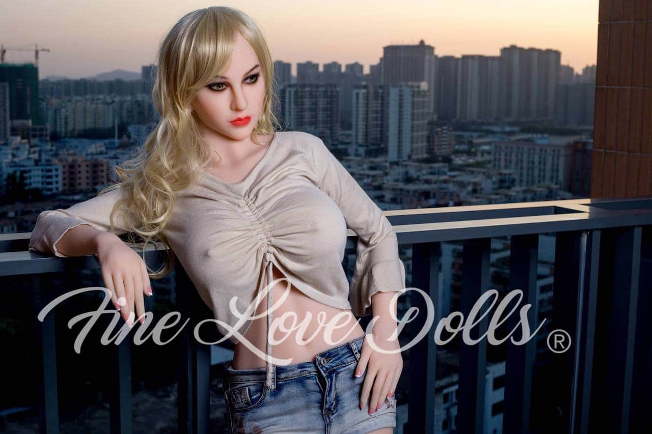 ELISE-SEXY-TPE-LOVE-DOLL-FINELOVEDOLLS15