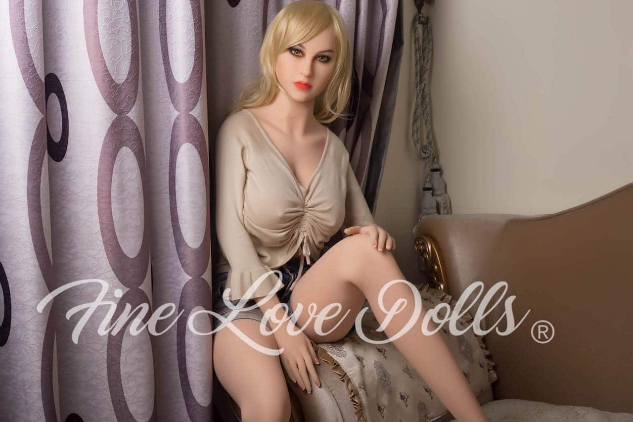 ELISE-SEXY-TPE-LOVE-DOLL-FINELOVEDOLLS27