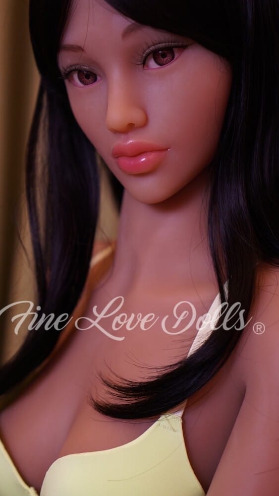 SAURA-SEXY-TPE-LOVE-DOLL-2