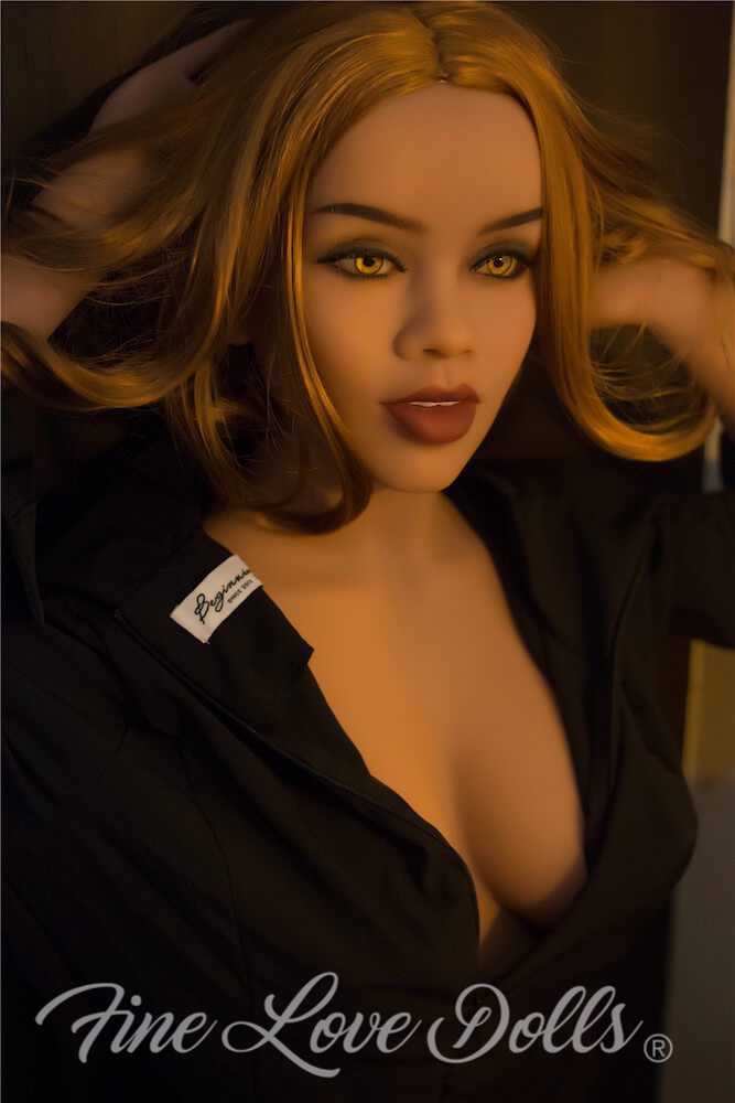 SYBIL-SEXY-TPE-LOVE-DOLL-2