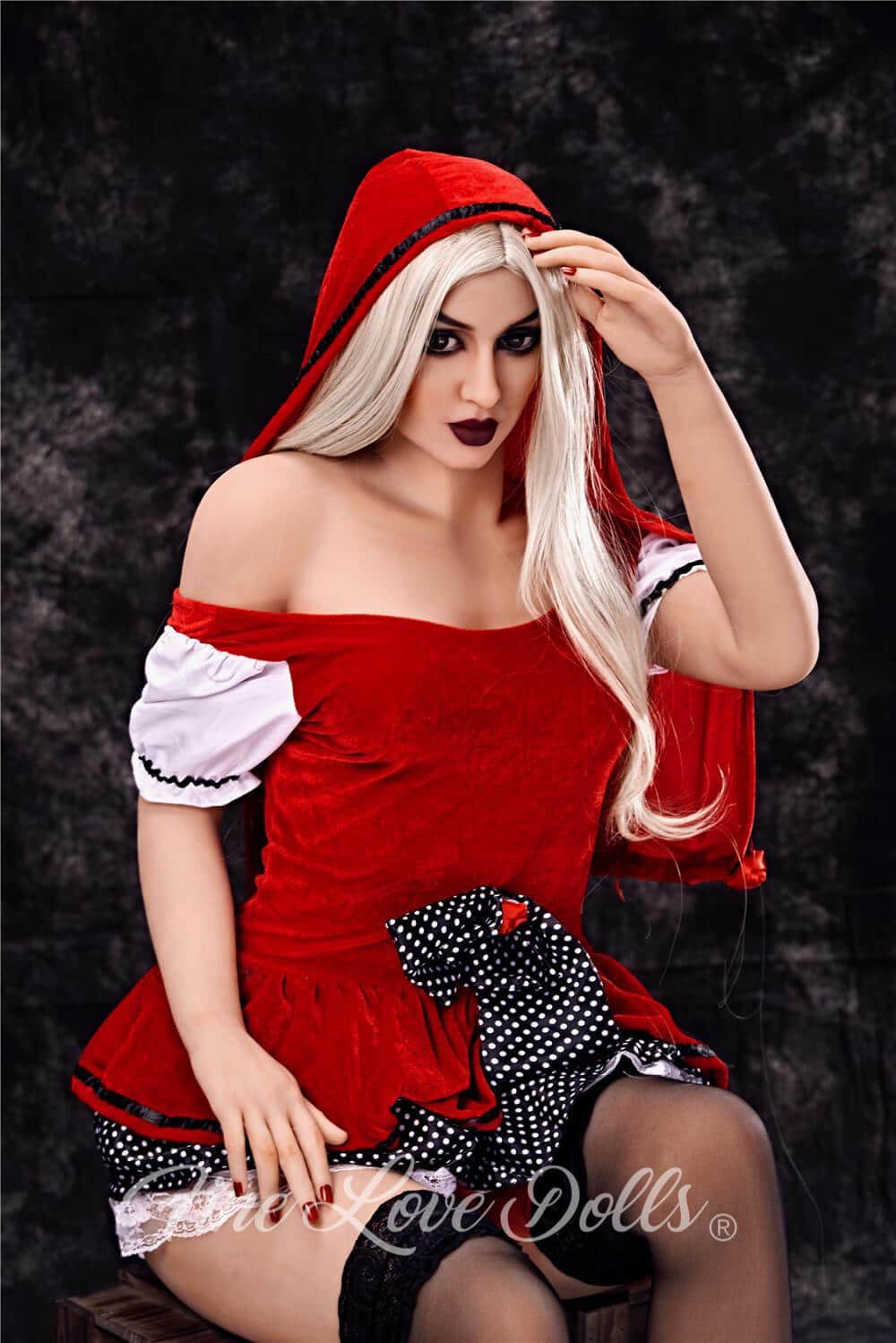 MELINA-IRONTECH-DOLLS-168CM-2 irontech doll 5'5"