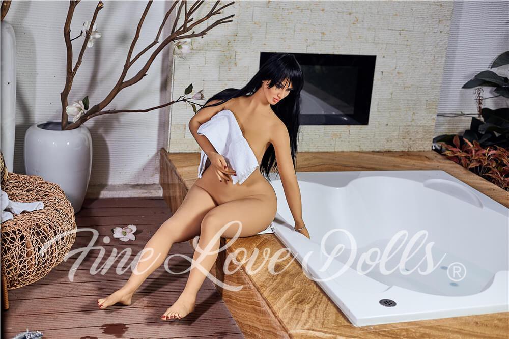 IRONTECH-DOLL-156CM-NASTUSCHE-14