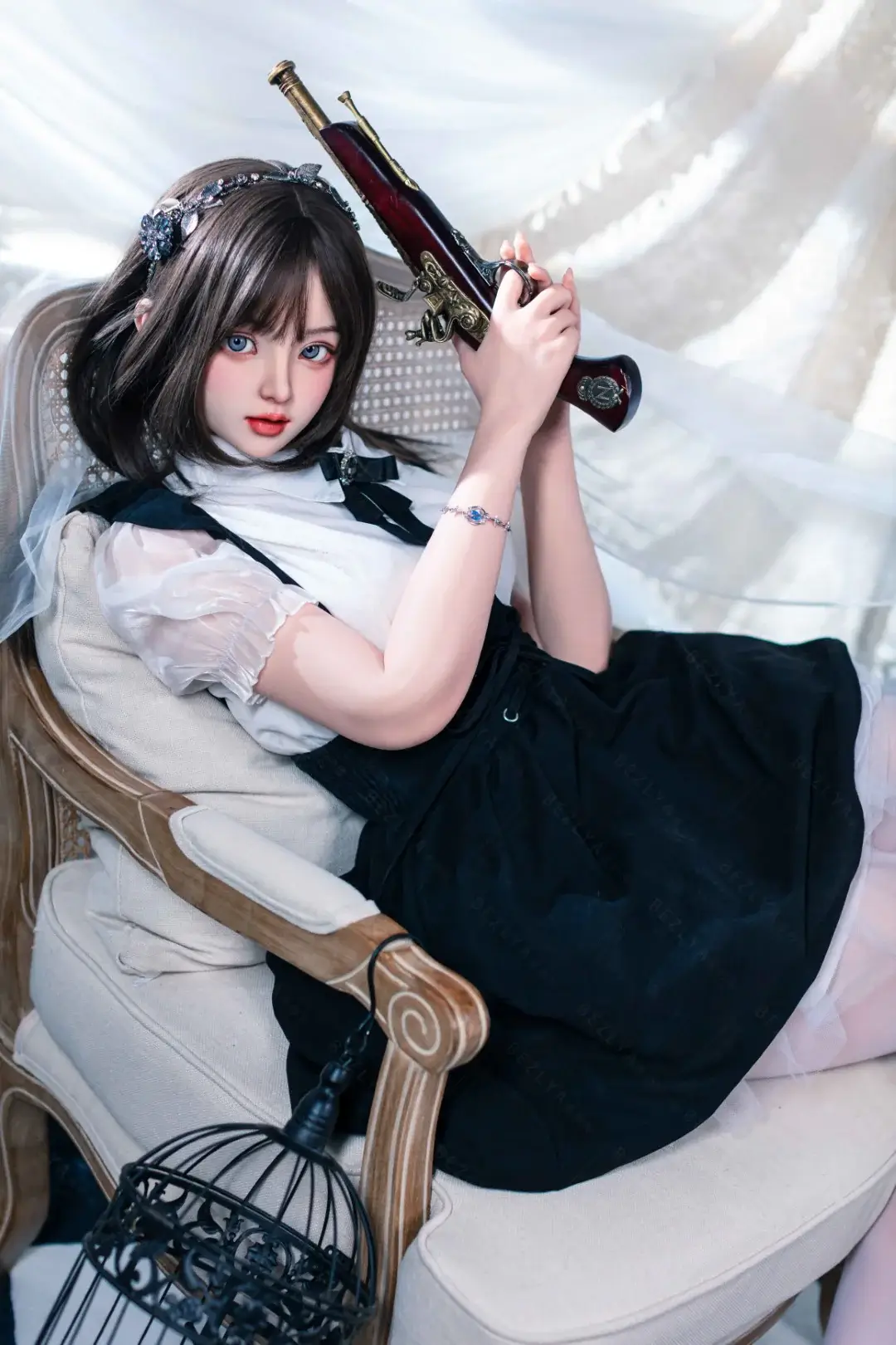 Bezlya-DollDimension_19_4fb32e20-c149-44fc-959c-10125e19fcf7