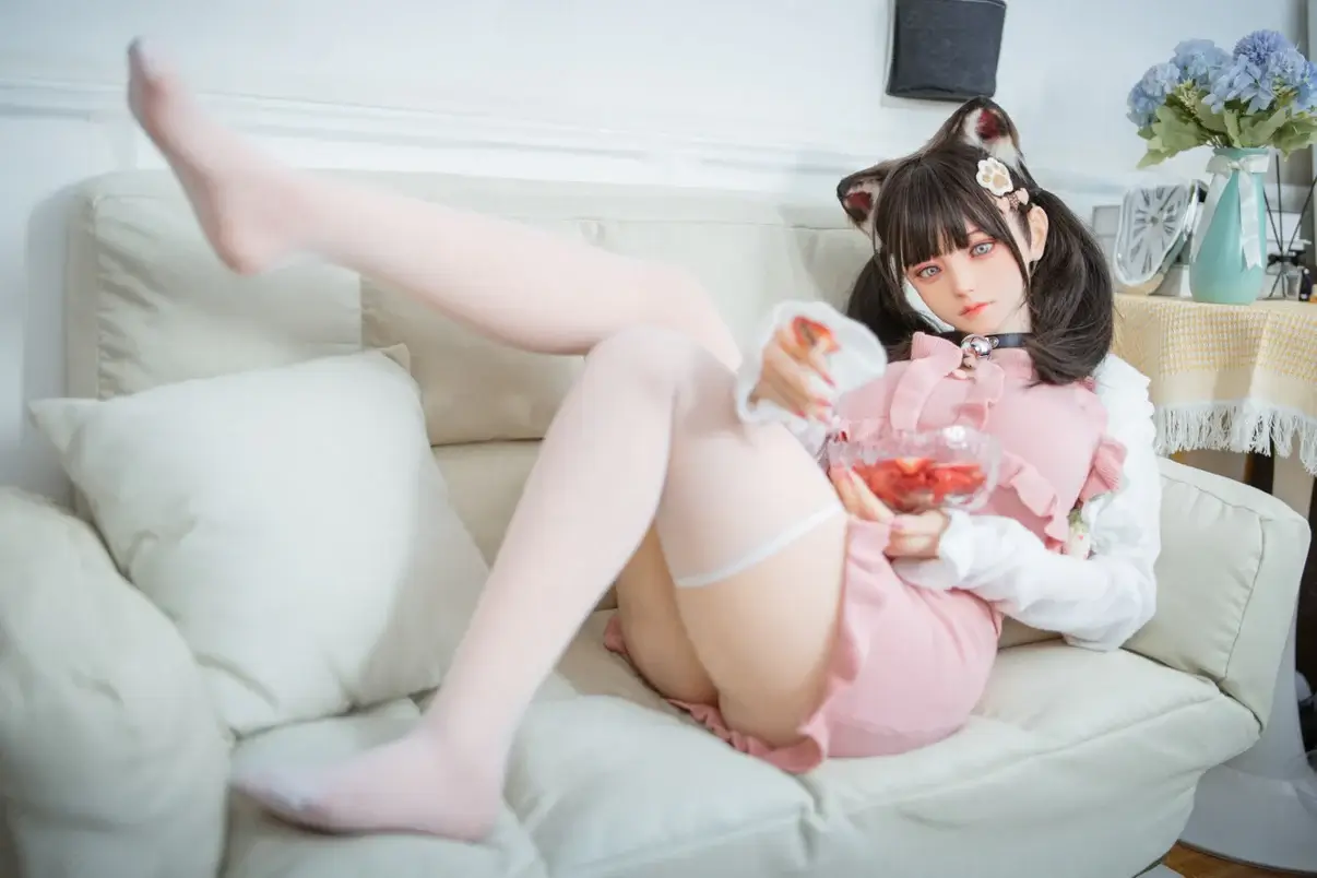 Bezlya-DollDimension_19_51ed3968-f5c9-4080-8da7-3e3b9325444c