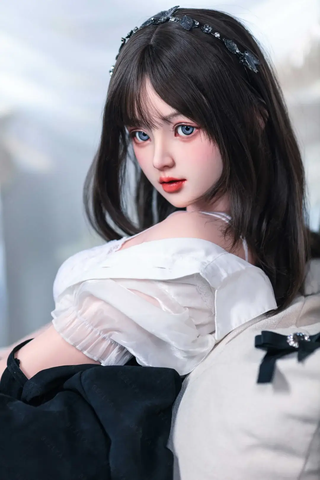 Bezlya-DollDimension_29_5f83c8c9-a656-4a1e-bdb5-b72f324147c3