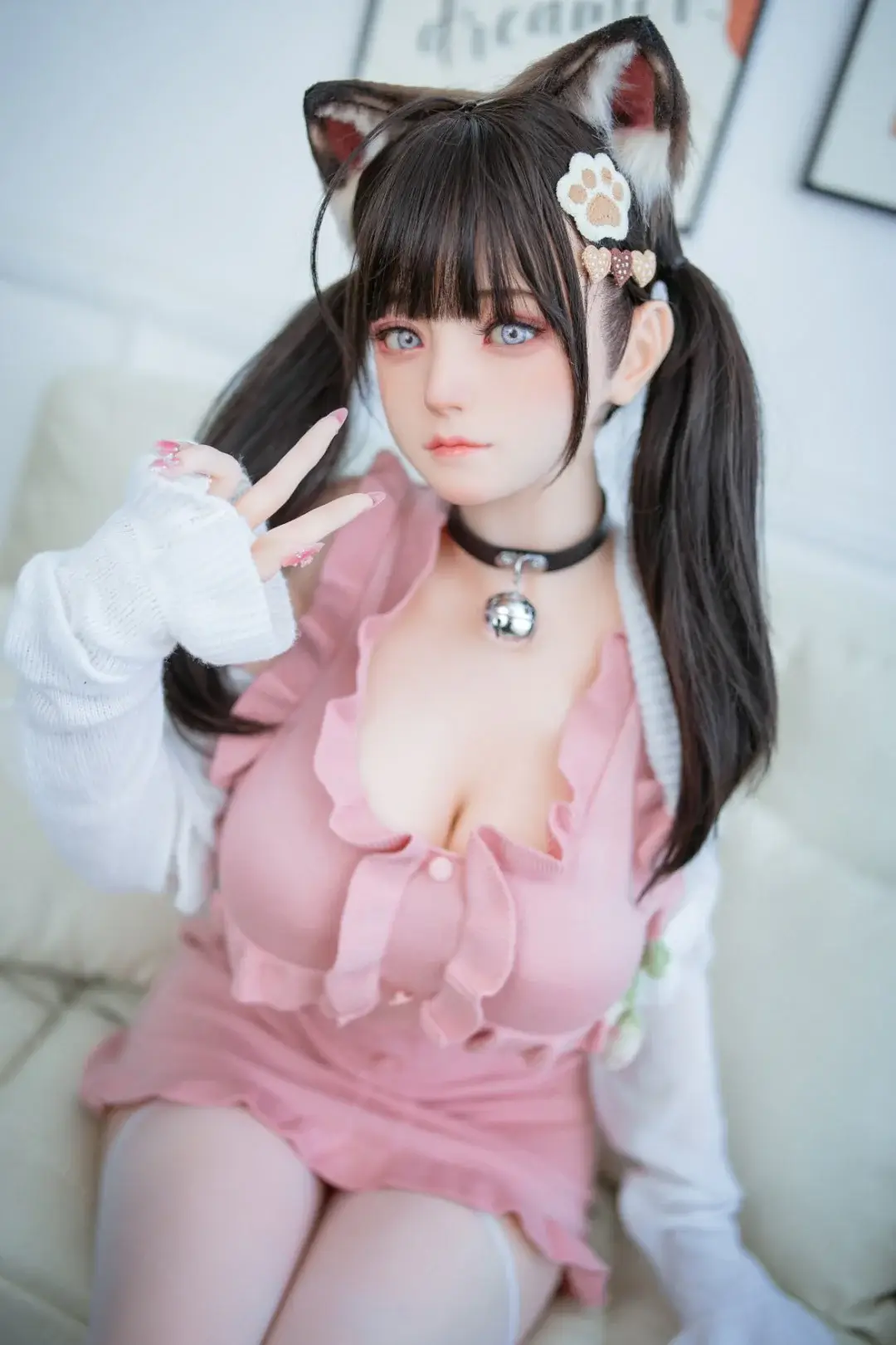 Bezlya-DollDimension_2_62aa964e-be7b-4c05-971f-9c8647d6d386