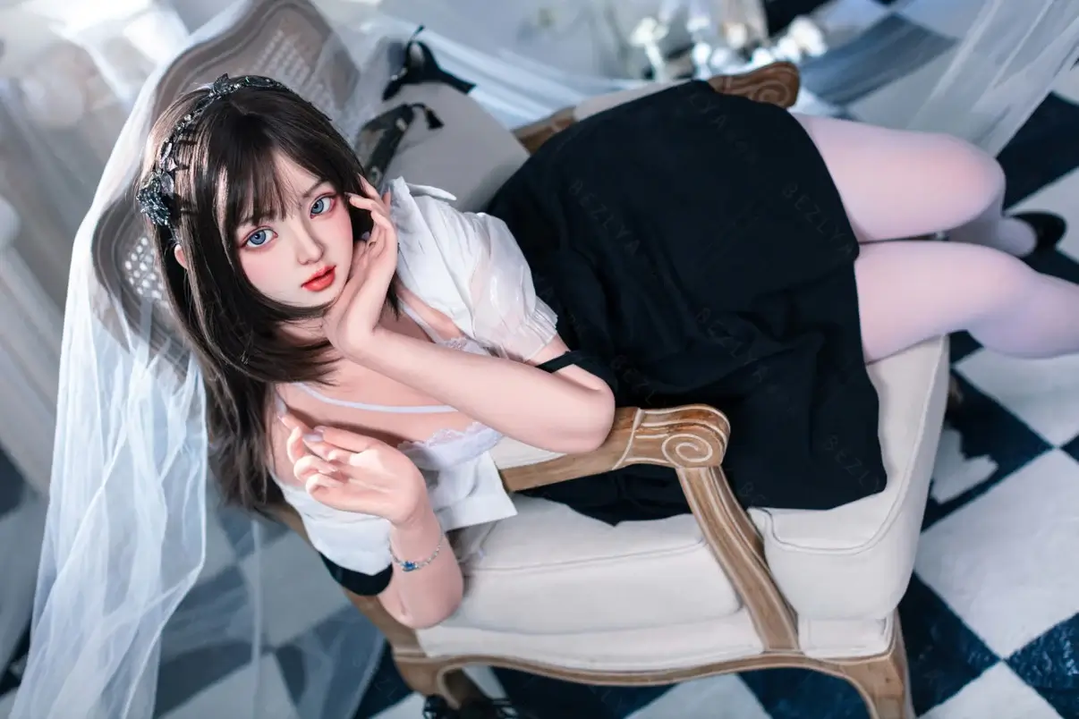 Bezlya-DollDimension_53