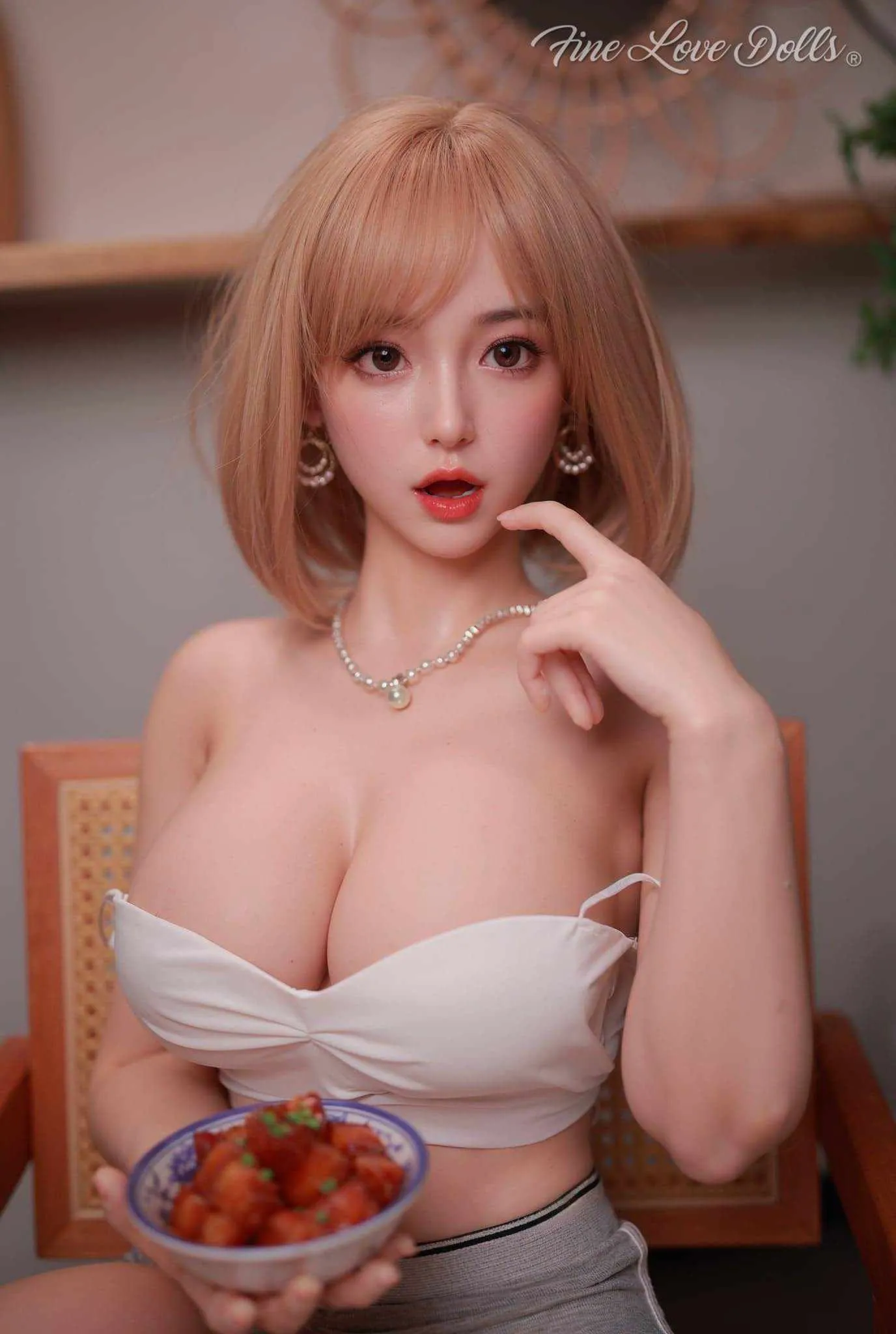 4 (5)