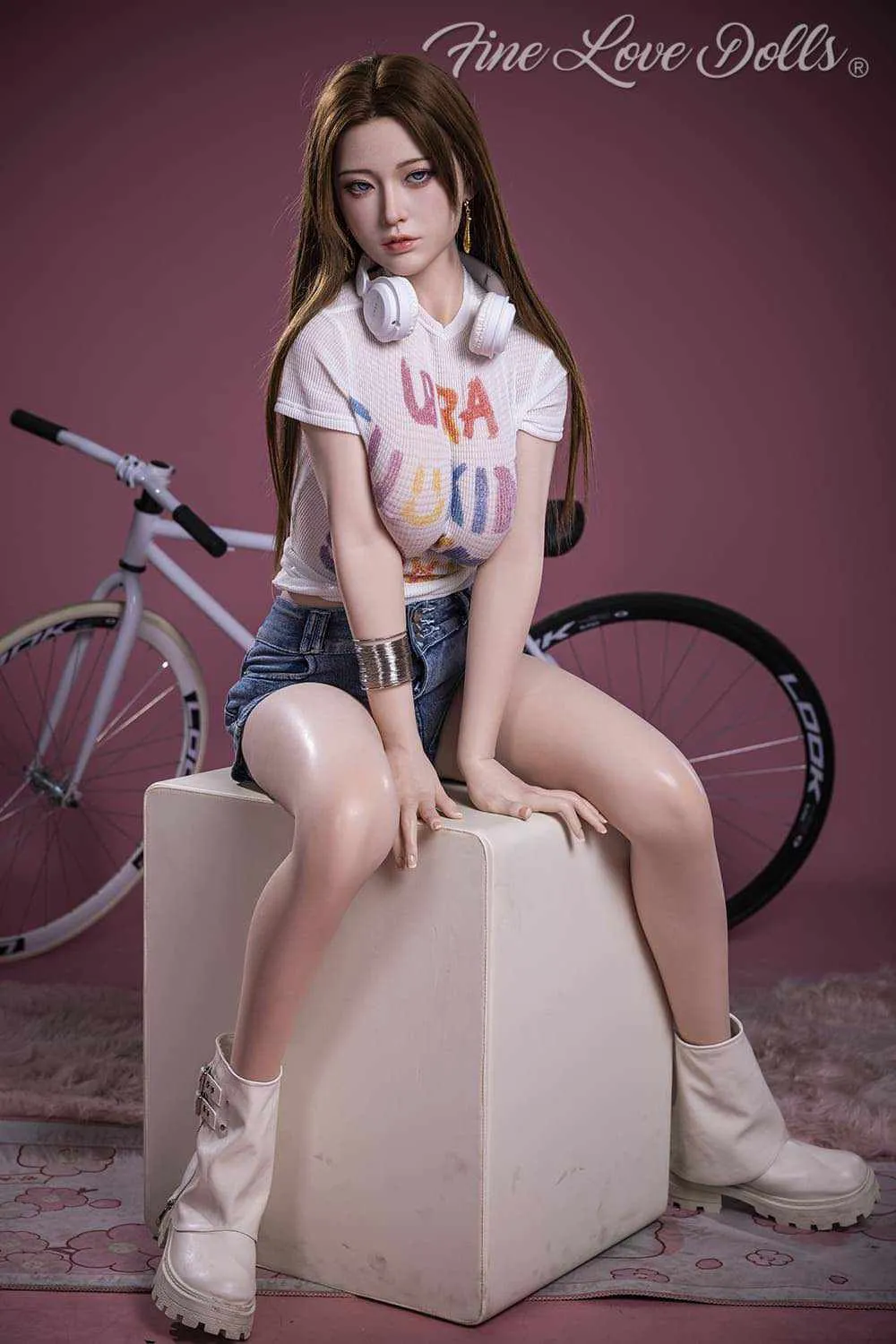P (12)