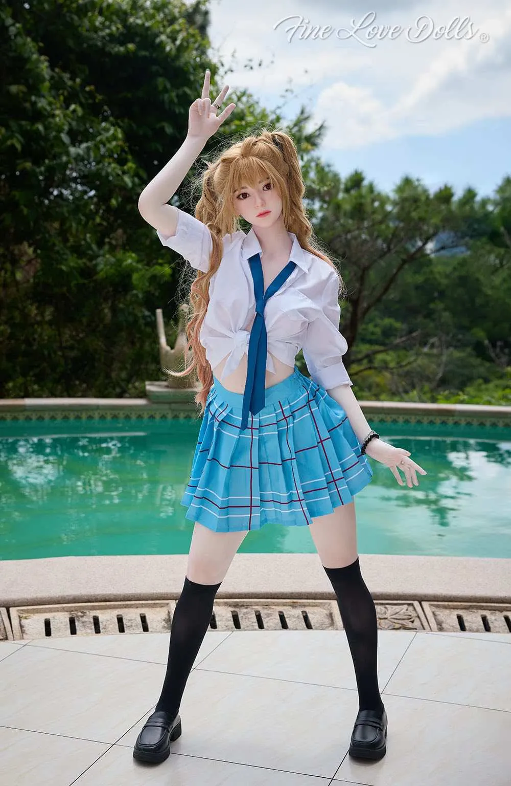 P (2)