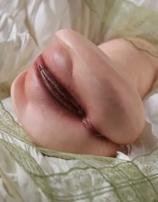 erovenus lovenestle series masturbator