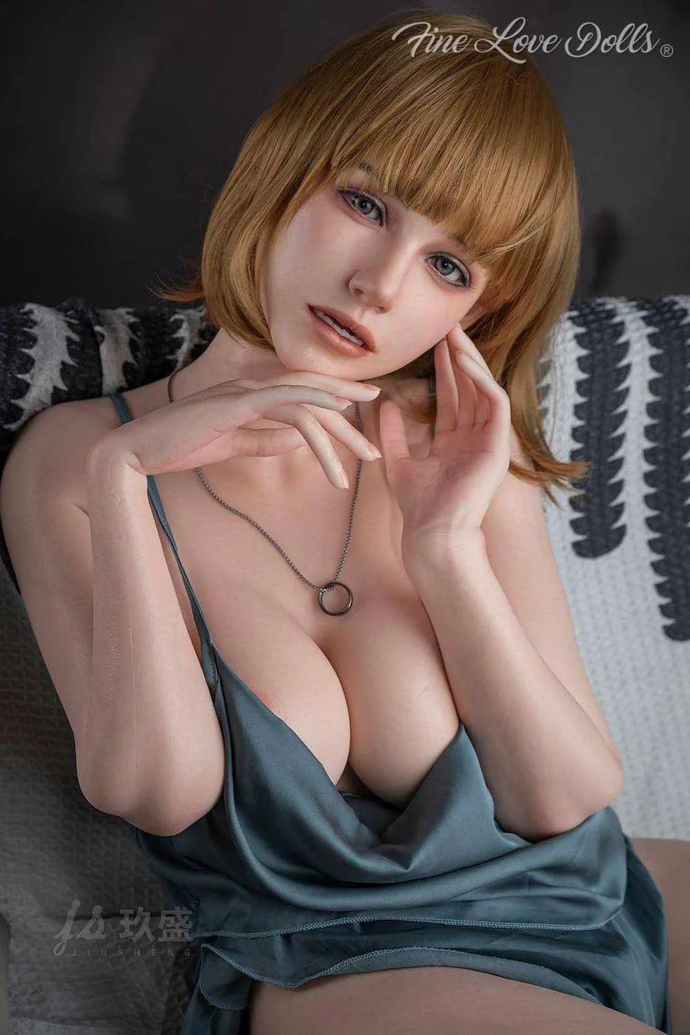 _LIN1085